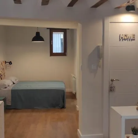 Loft Céntrico Y Cerca A La Catedral * Burgo